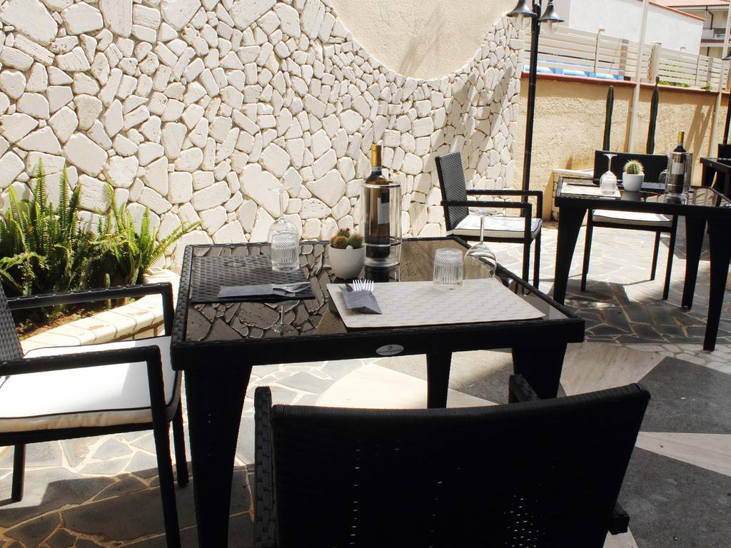 Hotel Barbieri Vibo Marina Exterior foto