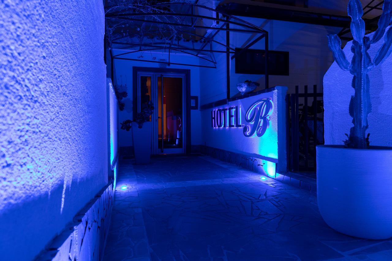 Hotel Barbieri Vibo Marina Exterior foto